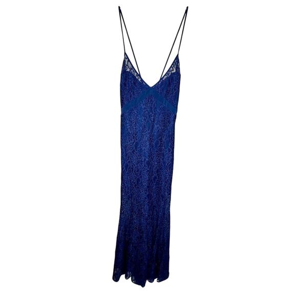 Patrizia Pepe Sera NWT Blue Lace Maxi Dress in Midnight Size IT 42